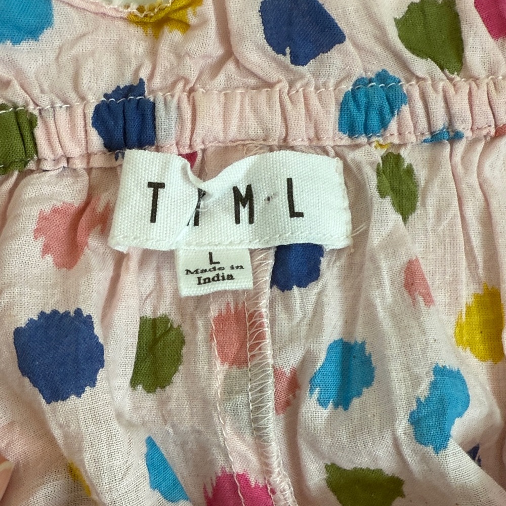 🥰THNL Colorful Polka Dot Ruffle Top
Size L - Picture 4 of 6